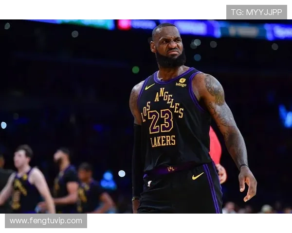 19岁35天费尔斯生涯得分突破200成为NBA历史最年轻控卫纪录保持者