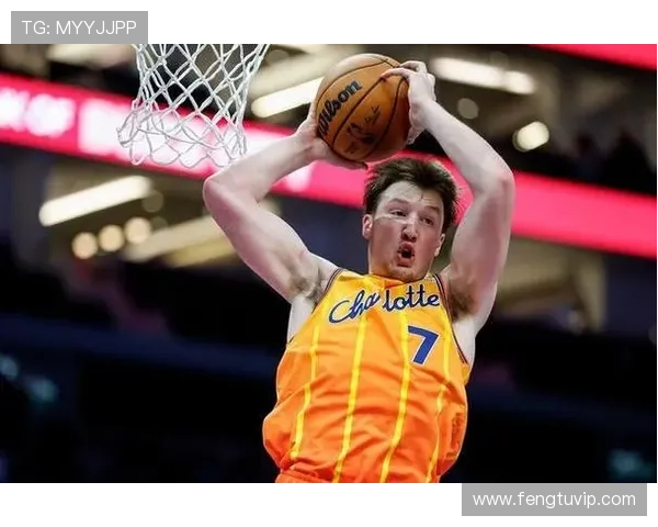 克尼佩尔展现领袖风范20中11三分12中5豪取28分8板7助助球队取胜